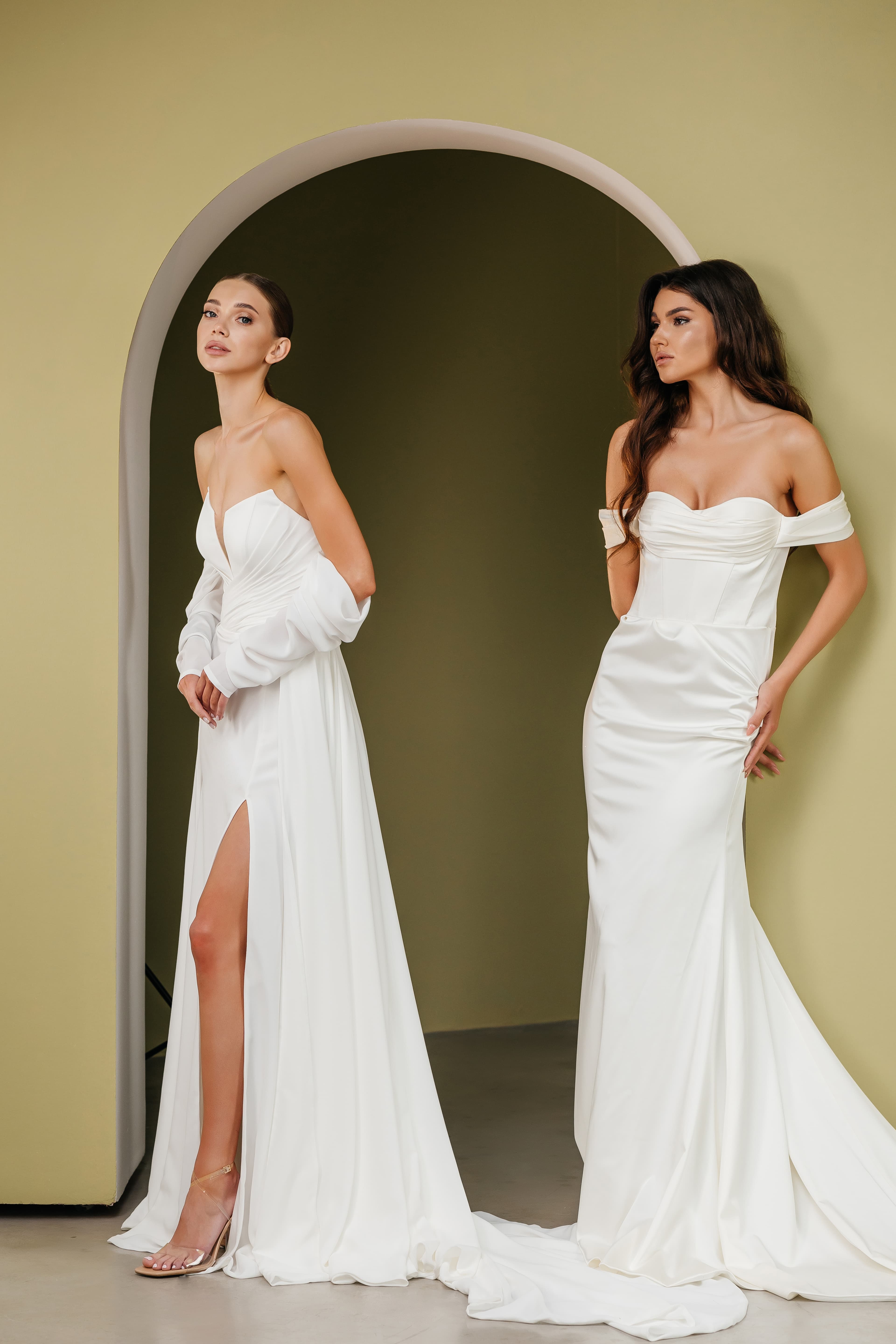 Editorial Para Dress bridal image.